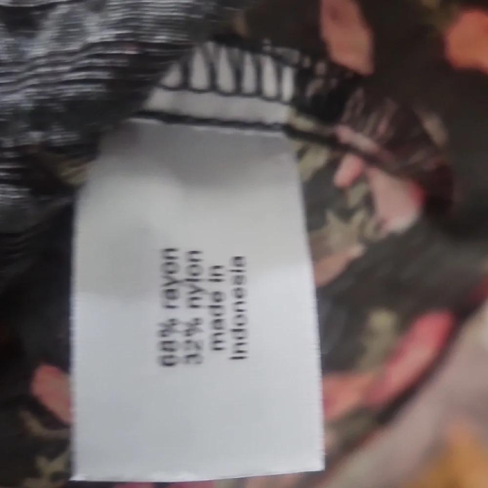 Bundle Sale | 4 for $20 | Lane Bryant Black and Pink‎ Floral Blouse Size 22/24